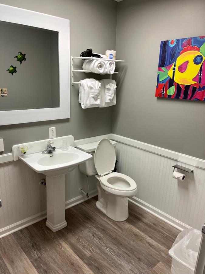 Waterway Inn Cedar Point 외부 사진